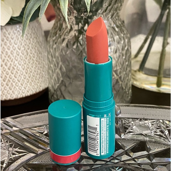 🆕💄 MAYBELLINE GREEN EDITION BUTTER CREAM LIPSTICK IN “FLORAL”. BRAND NEW! - Picture 6 of 6